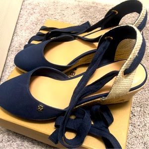 Tommy Hilfiger navy blue and tan wedge